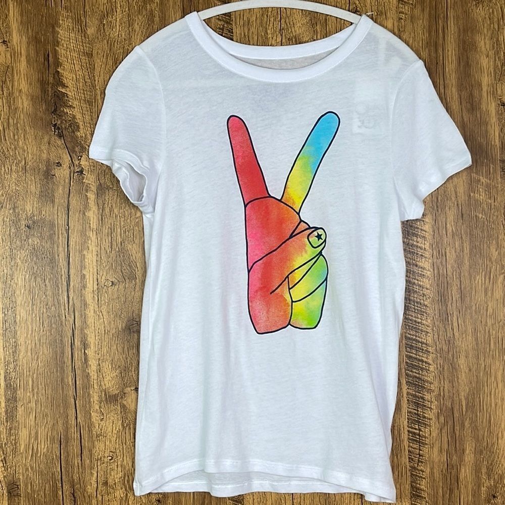 Chaser Peace, Graphic Tee, NWT, Size Medium